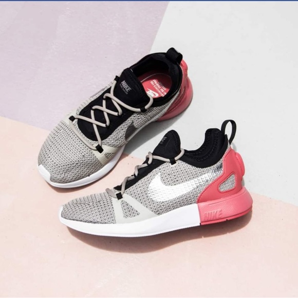 NIKE Duel Racer Women’s Sneakers - Picture 1 of 4